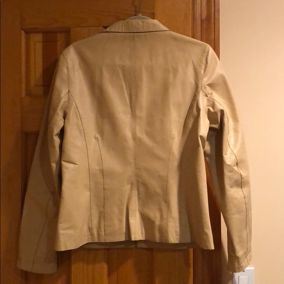 Leather jacket - Picture 4 of 4